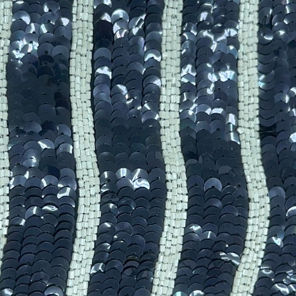 Saks Fifth Avenue Folio Womens Sz M Sequin Shell Top Navy White Stripe Back ZIp - Picture 9 of 12